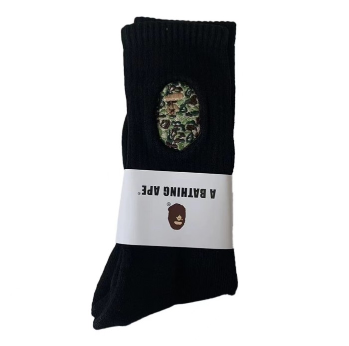 28351350 Shark Camouflage Ape Head Embroidered Mid-Calf Socks 20 colors