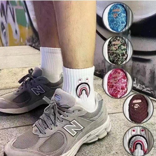 28351350 Shark Camouflage Ape Head Embroidered Mid-Calf Socks 20 colors
