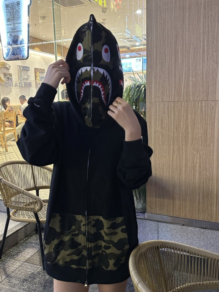 1:1 quality version 28367261 Camouflage Patchwork Double-Headed Shark Zipper Hoodie 2 colors
