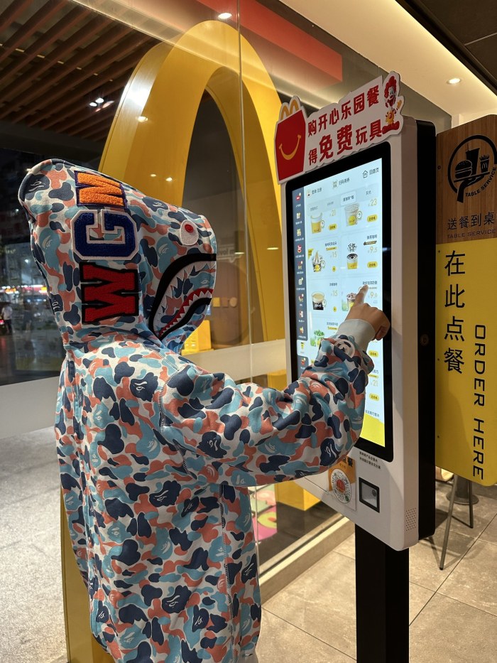 1:1 quality version 28382585 Hangzhou City Limited Edition Shark Patchwork Zipper Hoodie