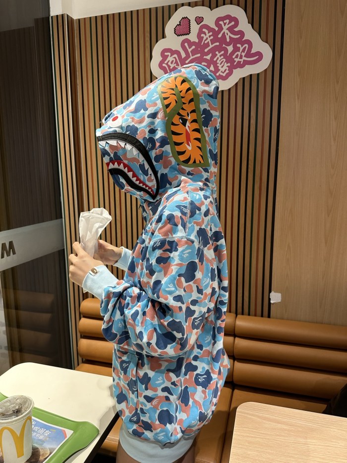 1:1 quality version 28382585 Hangzhou City Limited Edition Shark Patchwork Zipper Hoodie