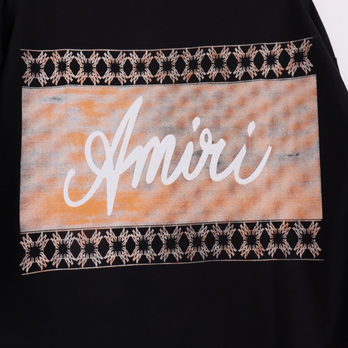 28382260 MA Quad Box Script Printed tee 2 colors