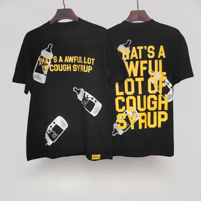 28382589 Black Baby Bottle Print Tee