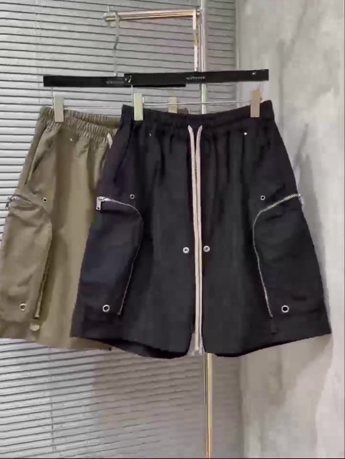 1:1 quality version Dark style multi-zipper cargo shorts 2 colors 28452644