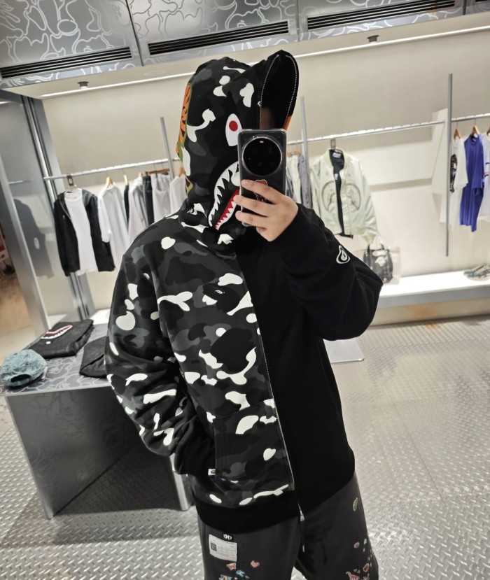 1:1 quality version FW25 CITY Camo Patchwork Glow-in-the-Dark Zipper Hoodie 2 colors 28523740