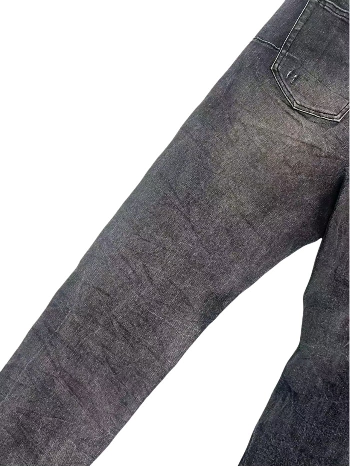1:1 quality version Classic Black Knee Ripped Jeans 28642008
