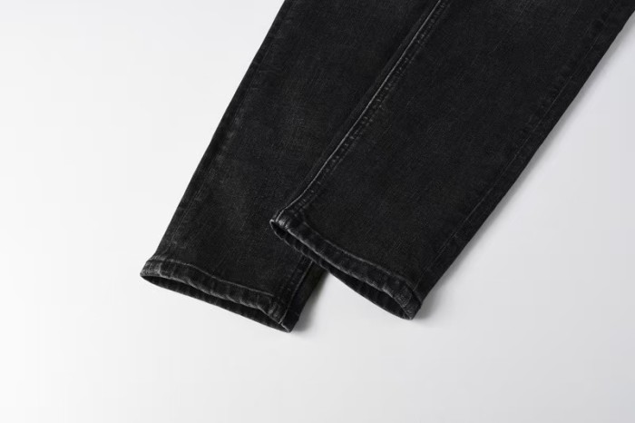 1:1 quality version Hollowed-out embroidered logo ripped jeans 28694083