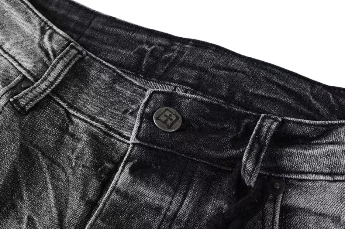 1:1 quality version Ragged Pattern Ripped Jeans 28700615