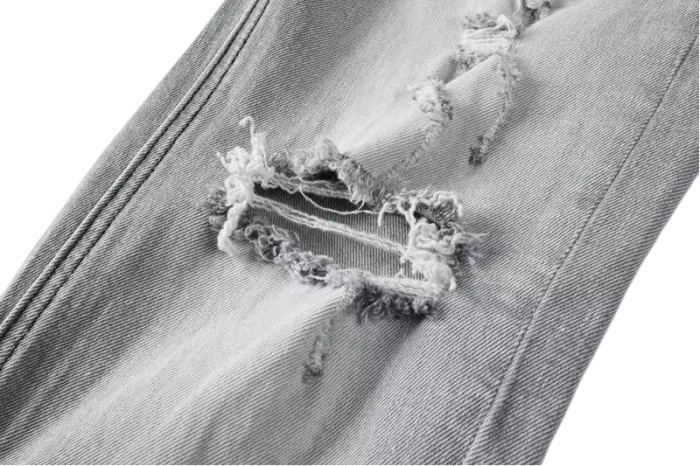 1:1 quality version Worn Hole Slim-fit Jeans 28700614