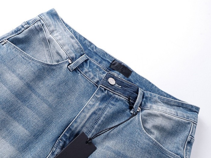 Knee-Ripped Jeans 28750137