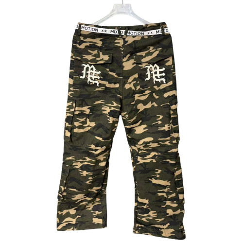 ME Embroidered Camo Cargo Pants 28758395