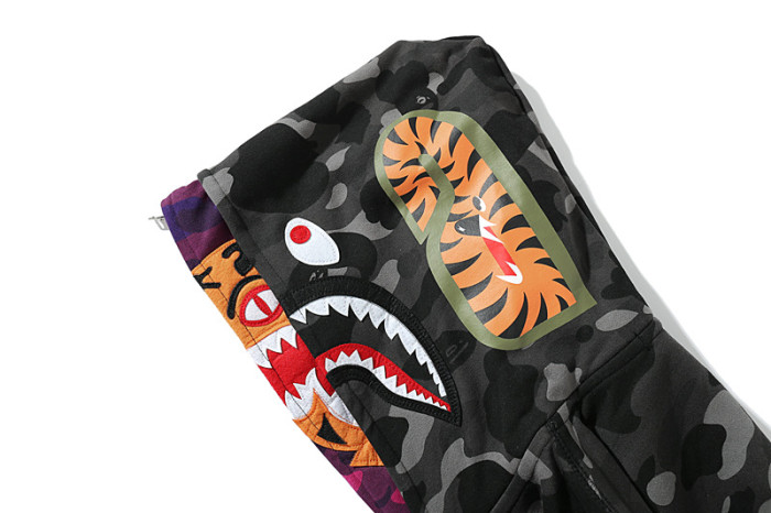 Two-Tone Camo Shark Tiger Head Double-Cap Zipper Hoodie 2 colors 28782843