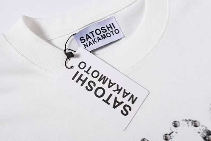 Classic Logo Silver Foil Print Tee 28857658