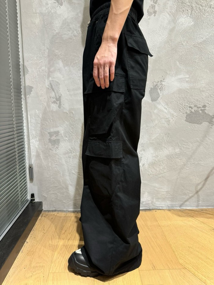 1:1 quality version Large Pocket Cargo Dark Wide-Leg Pants 28881164