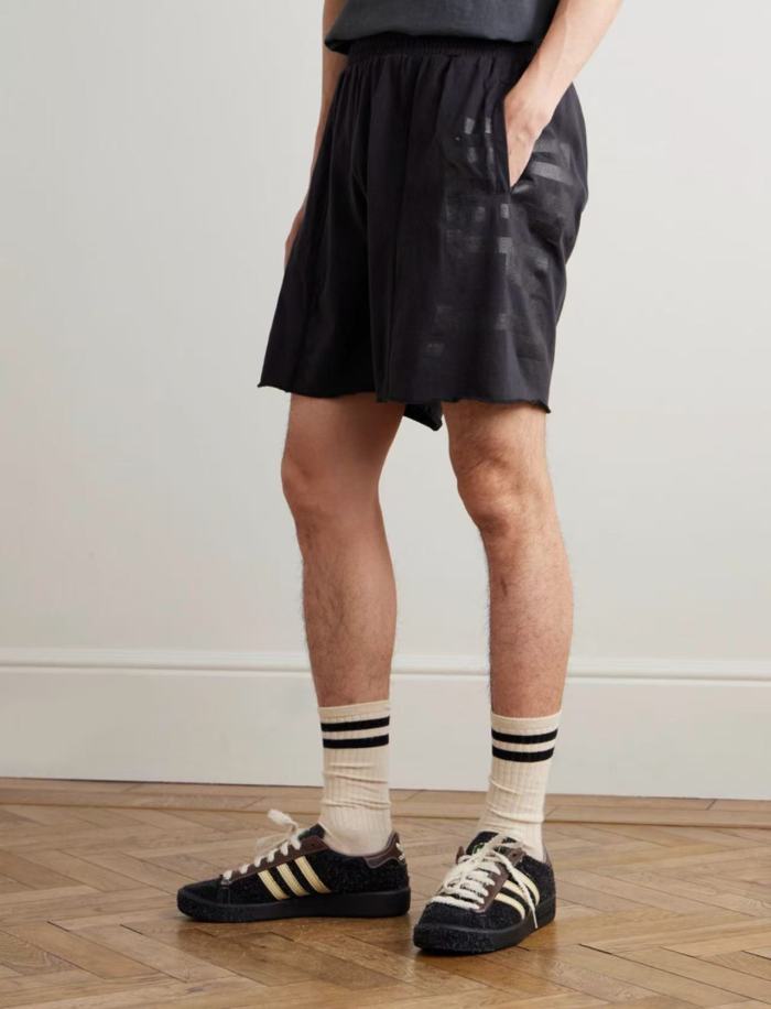 [Big & Tall for weights up to 260 lbs]1:1 quality version Left And Right Black Letter Black Printed Shorts 29033208