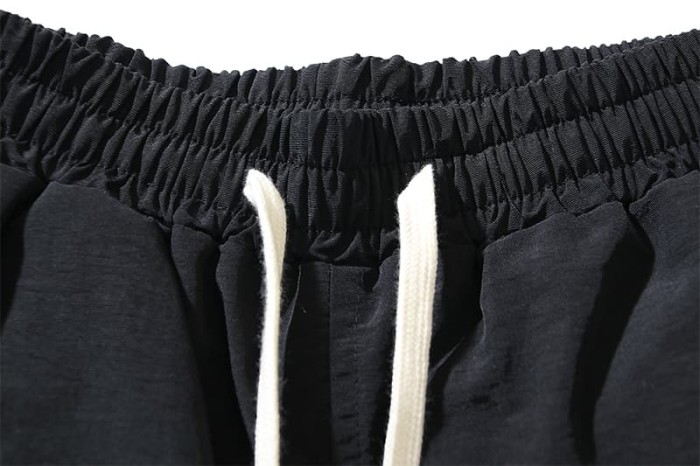 Minimalist Logo Embroidered Beach Shorts 29035463