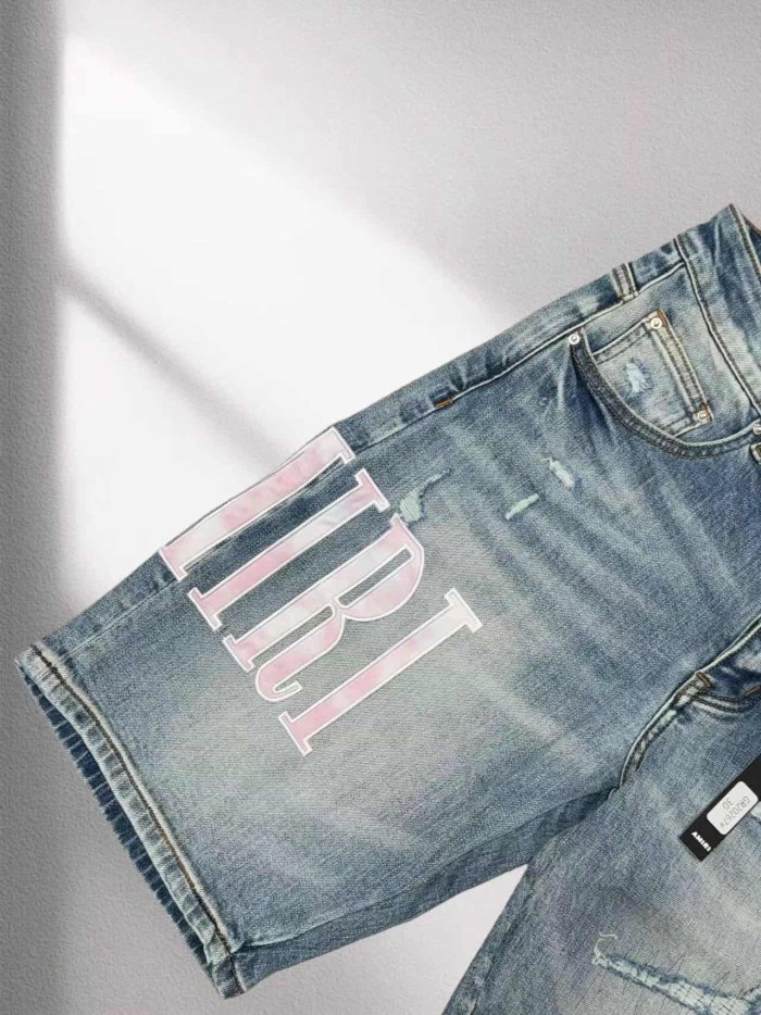 1:1 quality version Pink White Gradient Letter Patch Distressed Denim Shorts 29045797