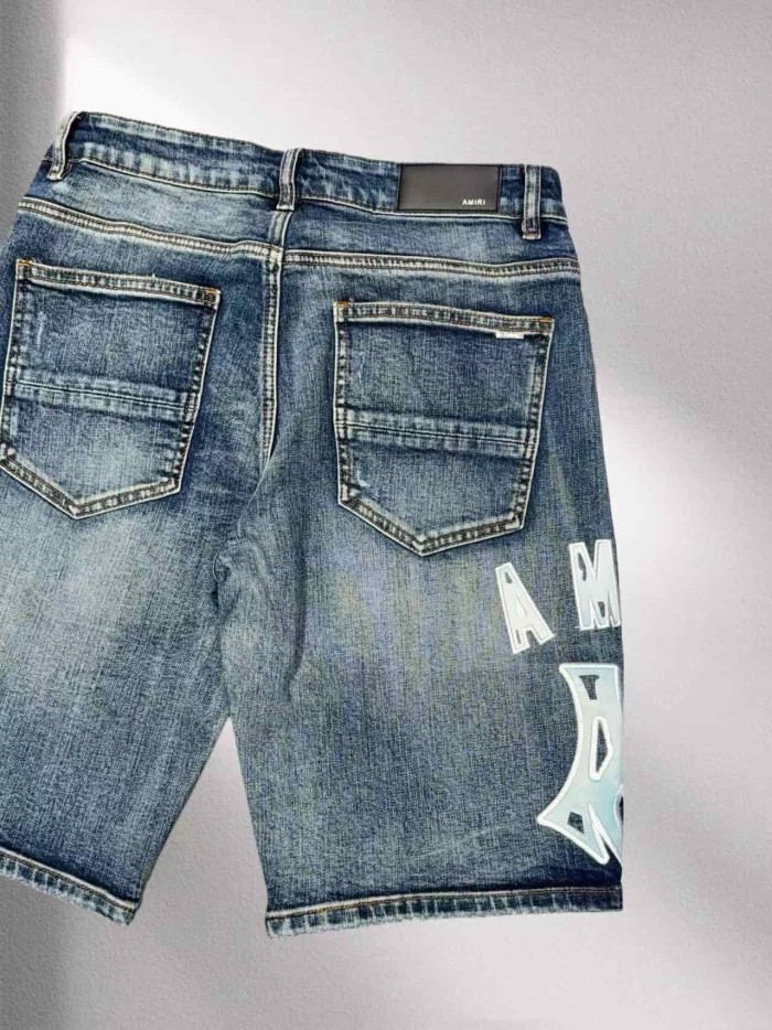 1:1 quality version Reflective Letter Patch Distressed Denim Shorts 29045796