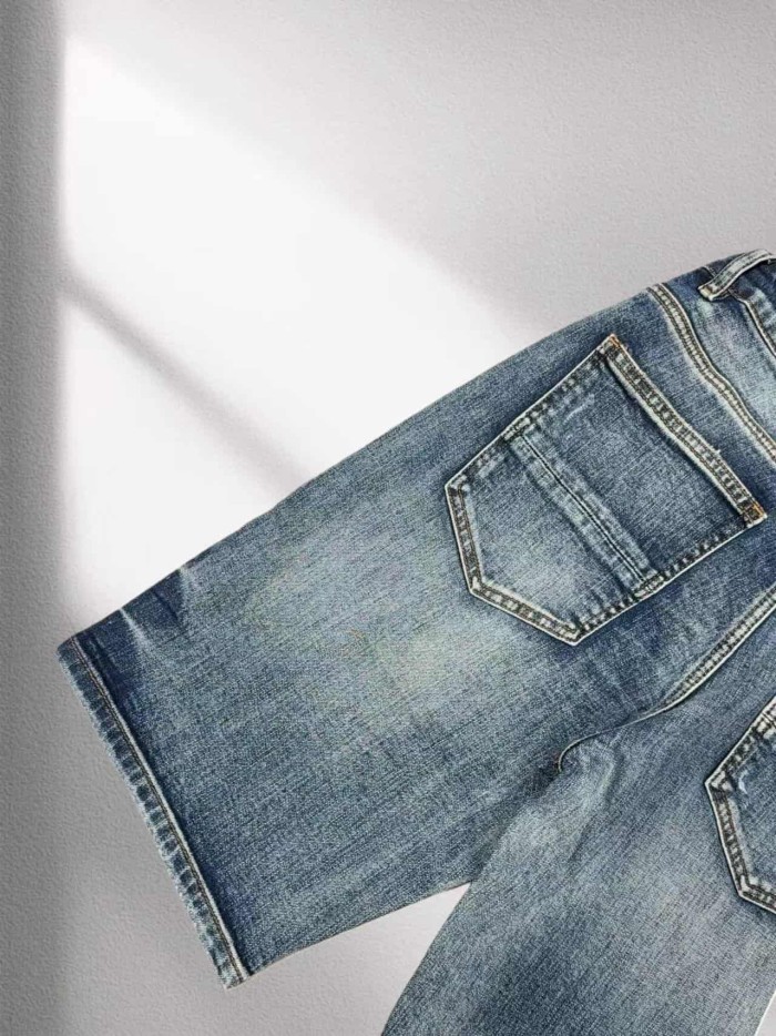 1:1 quality version Reflective Letter Patch Distressed Denim Shorts 29045796