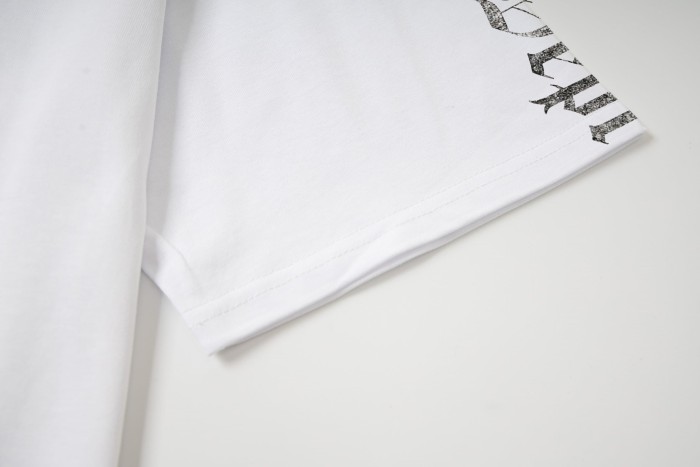 French Gothic Letter Print Tee 2 colors 29047346