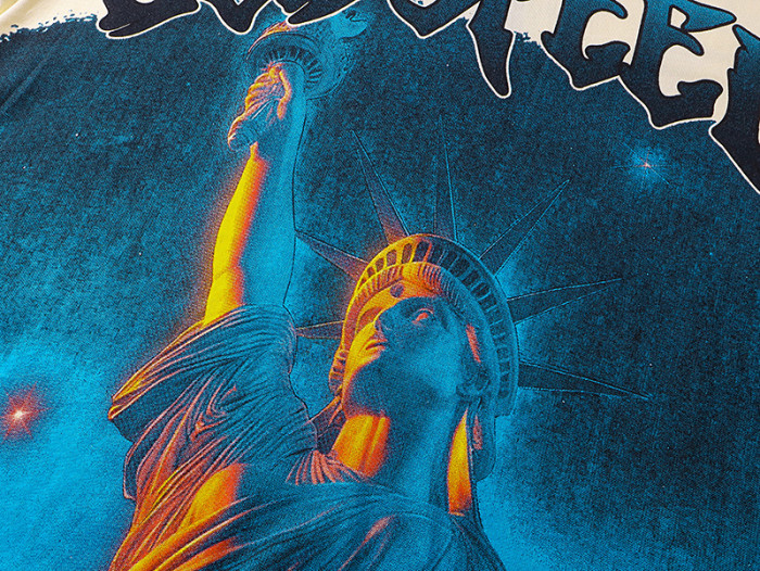 Flame Statue of Liberty Beige Short-sleeved T-shirt 29046905