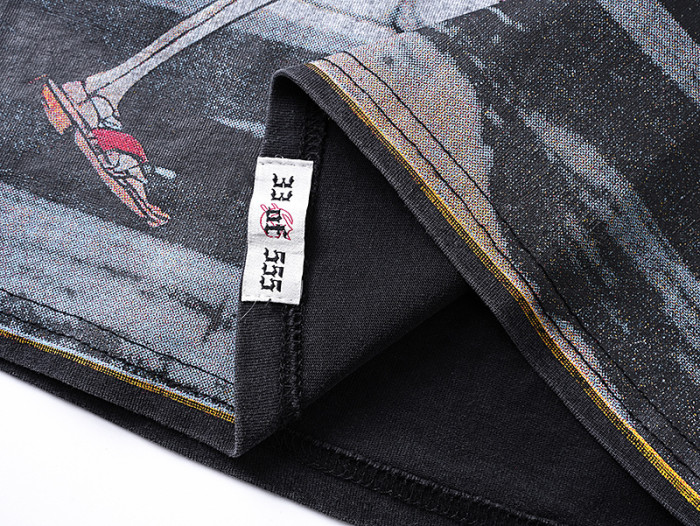 Surfing Skull G, marked in black for a vintage look, short-sleeved T-shirt 29047318