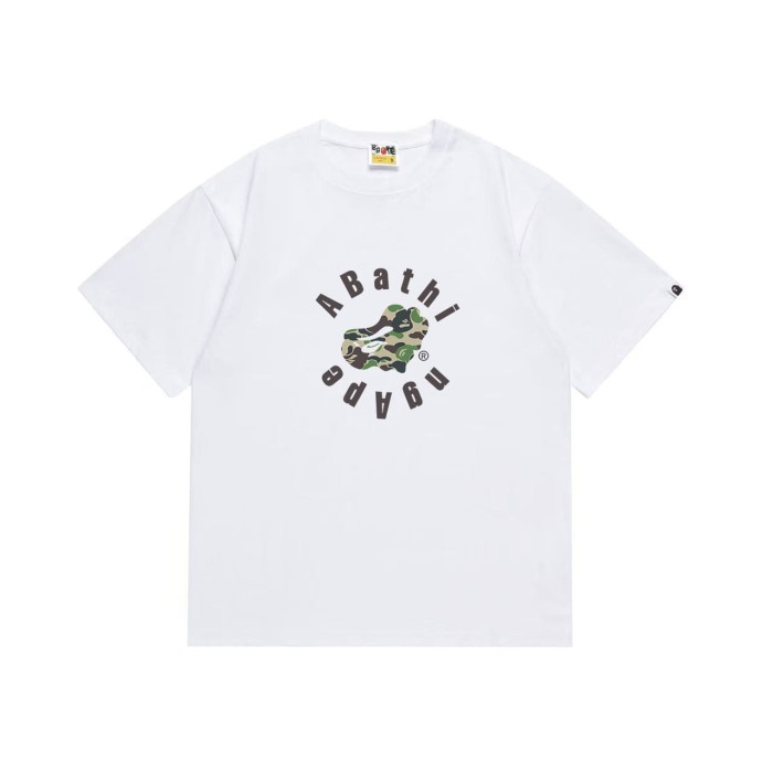 Arc-shaped letters surrounding a love heart camouflage print T-shirt 2 colors 29054209