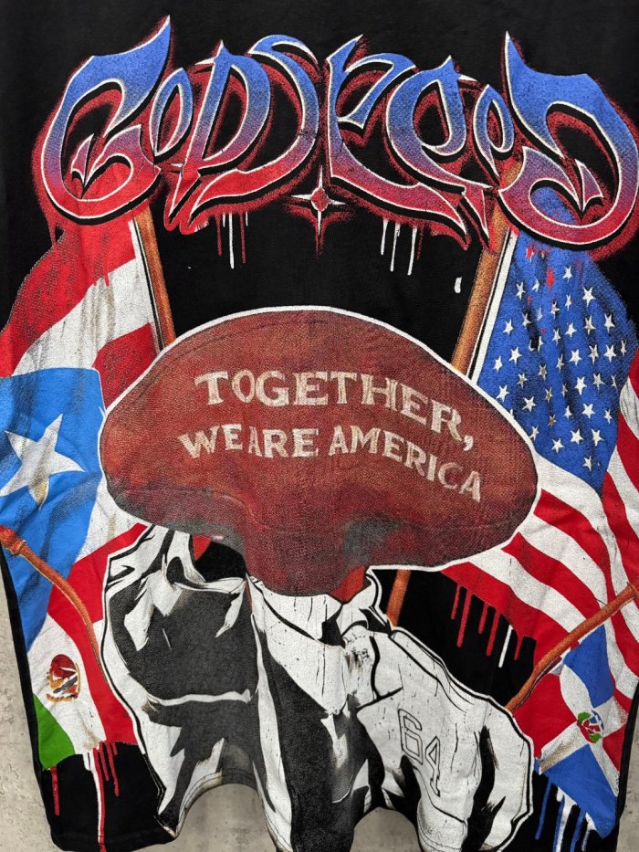 TOGETHER WE ARE AMERICA  vintage black short-sleeved T-shirt 29053414
