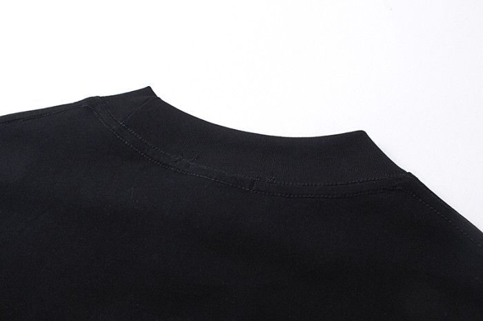 Foam three-dimensional letters black background loose short-sleeved T-shirt 29053612