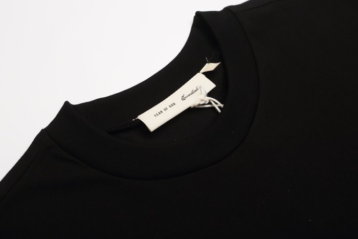 Handwritten cursive letters in black and beige, loose-fitting, drop-shoulder T-shirt 2 colors  29053714