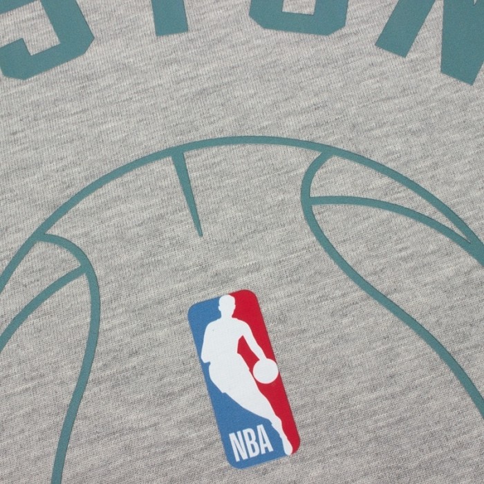 Boston Celtics curved letter basketball silhouette black loose short-sleeved T-shirt 2 colors 29053645