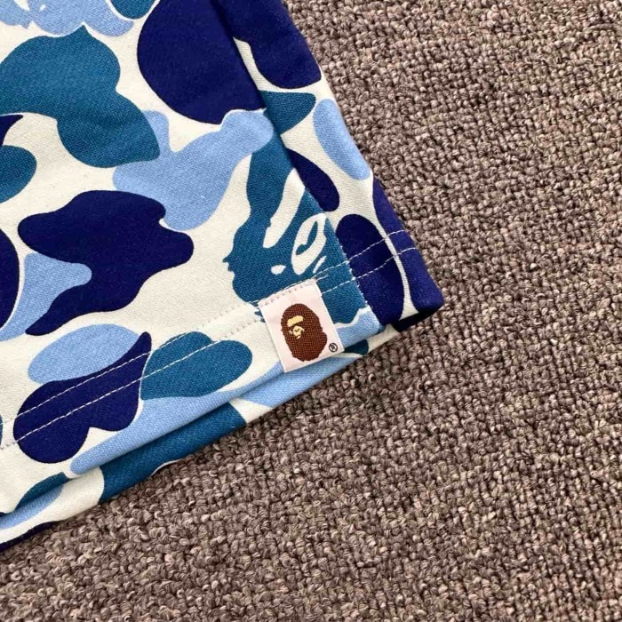 Blue Camouflage All-over Shark Print Casual Cotton Shorts 29060826