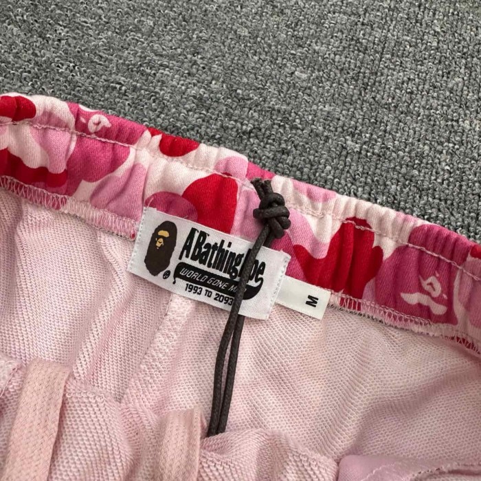 Pink Camouflage All-over Shark Print Casual Cotton Shorts 29060857