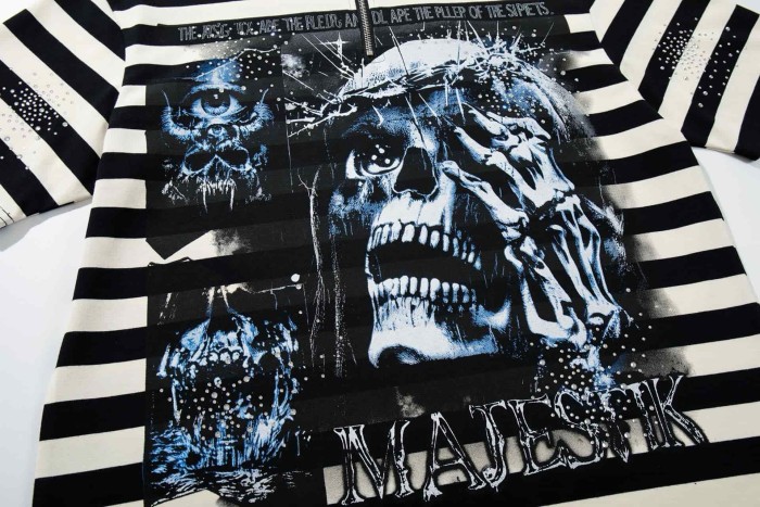 Skull Striped Rhinestone Print Zipper Polo Tee 29065103