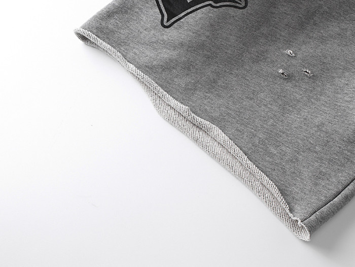 Ragged-edge, loose-fitting, five-inch gray sweatpants with drawstrings, casual shorts 29069002