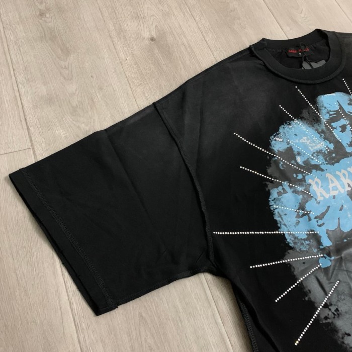 Figure Blood Drop Font Rhinestone Print Washed Tee 29069403