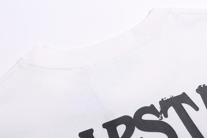 Streetwear Tee with Monochrome Lion Print & Trapstar Gothic Logo T-Shirt 2 colors 29077444