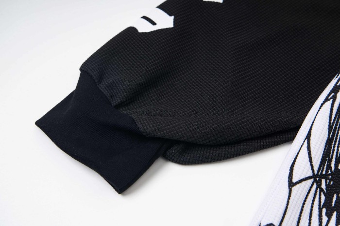 Oversized High Street Black and White Graffiti Print Raglan Long Sleeve T-Shirt 2 colors 29077612