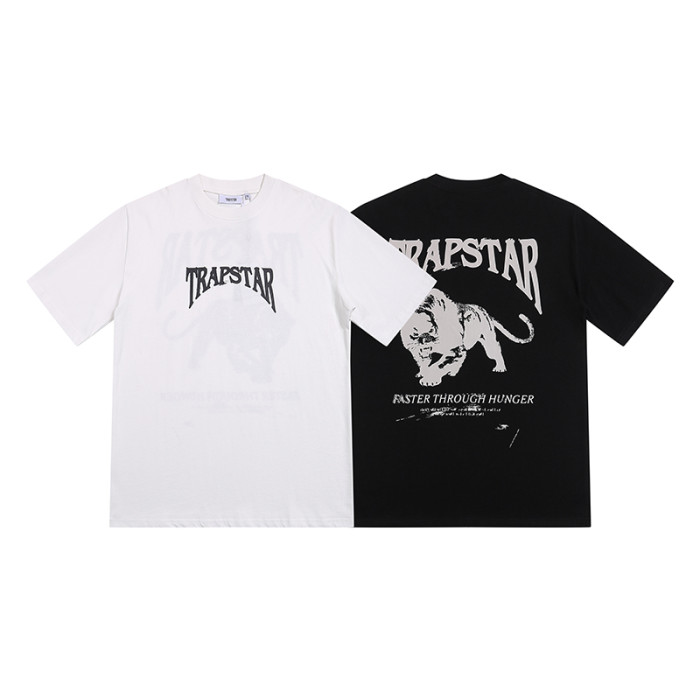 Streetwear Tee with Monochrome Lion Print & Trapstar Gothic Logo T-Shirt 2 colors 29077444