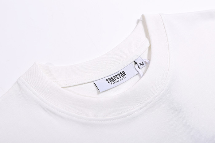 Streetwear Tee with Arch Logo & Silver Chain Print Crew Neck T-Shirt 2 colors 29077364
