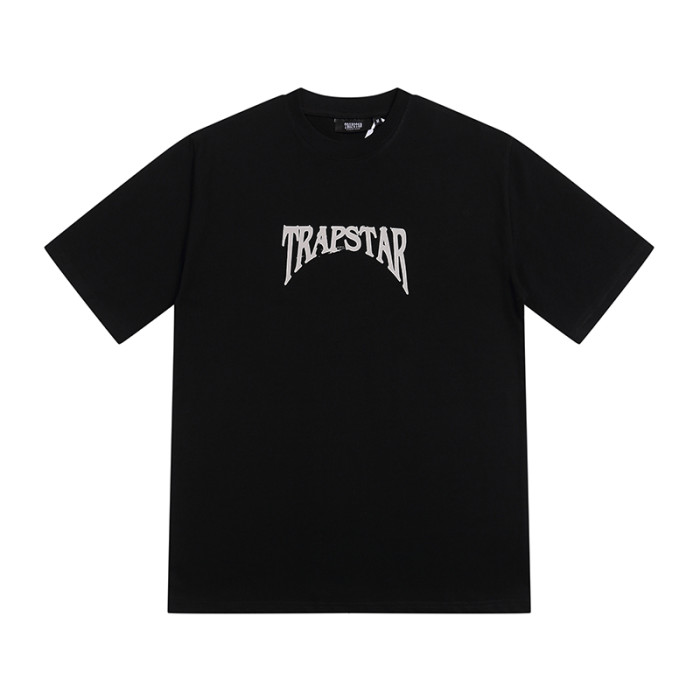 Streetwear Tee with Monochrome Lion Print & Trapstar Gothic Logo T-Shirt 2 colors 29077444