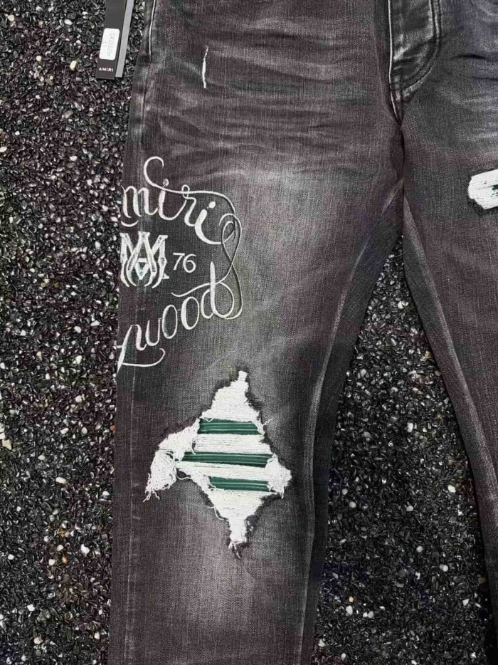 1:1 quality version Hollywood Cursive Circle Letter Embroidery Ripped Jeans 29080643