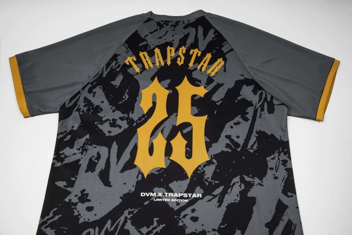 Loose High Street Grey And Black Graffiti Camo Print Raglan Sleeve T-Shirt 29080220