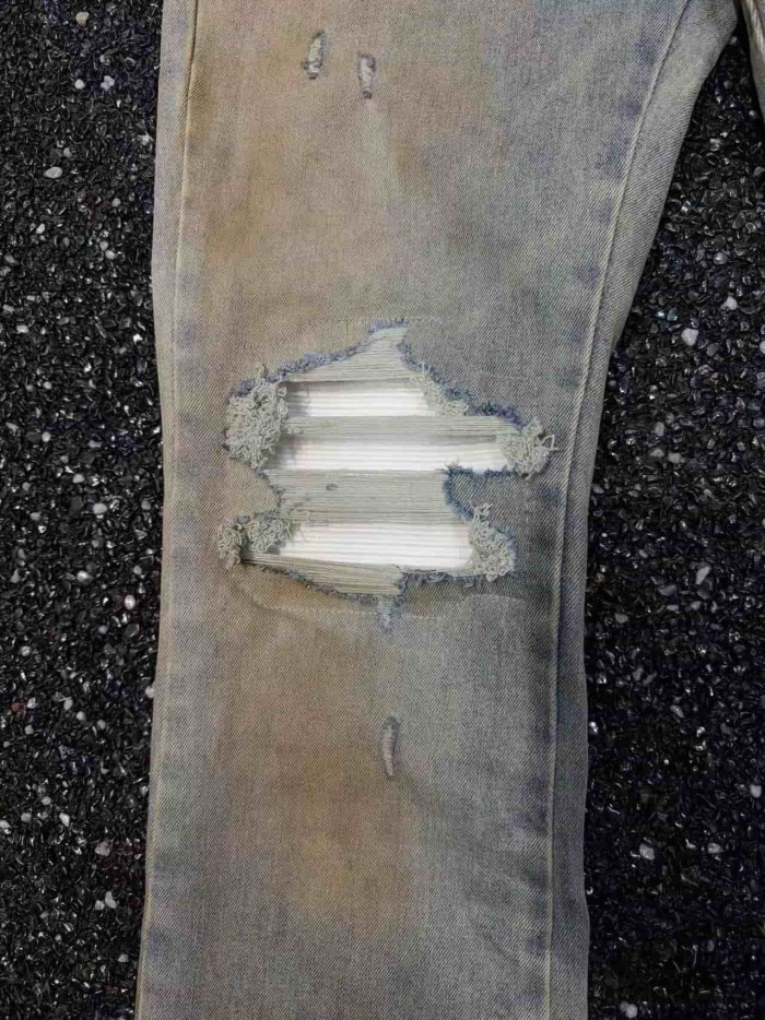 1:1 quality version Beaded Hem Mud Dyed Flared Ripped Jeans 29080655