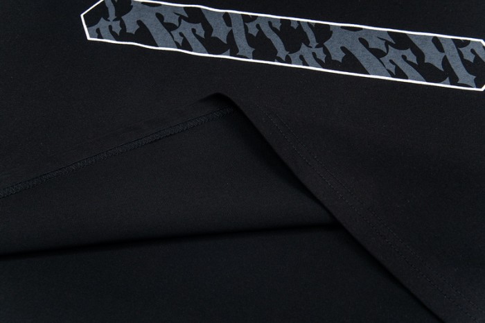 Oversized Edgy Streetwear Gothic Logo And Fragmented Art Print T-Shirt 2 colors 29080015