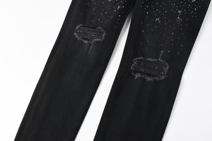 1:1 quality version Knee Ripped Half Rhinestone P Jeans 29080465
