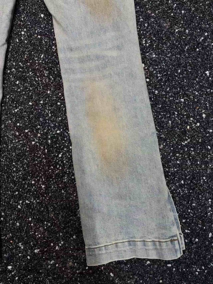 1:1 quality version Beaded Hem Mud Dyed Flared Ripped Jeans 29080655