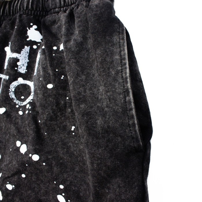 Ink Splash Classic Letter Print Washed Shorts 29082411