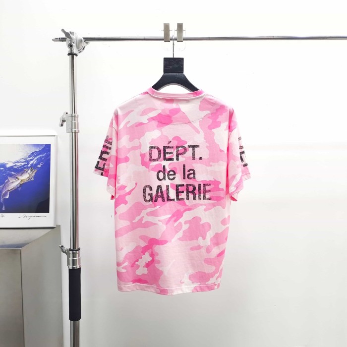 [Big & Tall for weights up to 220 lbs]1:1 quality version Pink Camo Vertical French Text Print Washed Tee 29213963