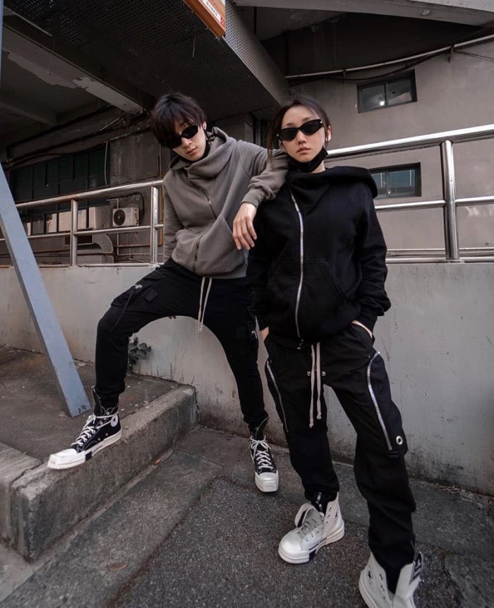 1:1 quality version Classic Diagonal Zip Wizard Hoodie 2 colors 29214042